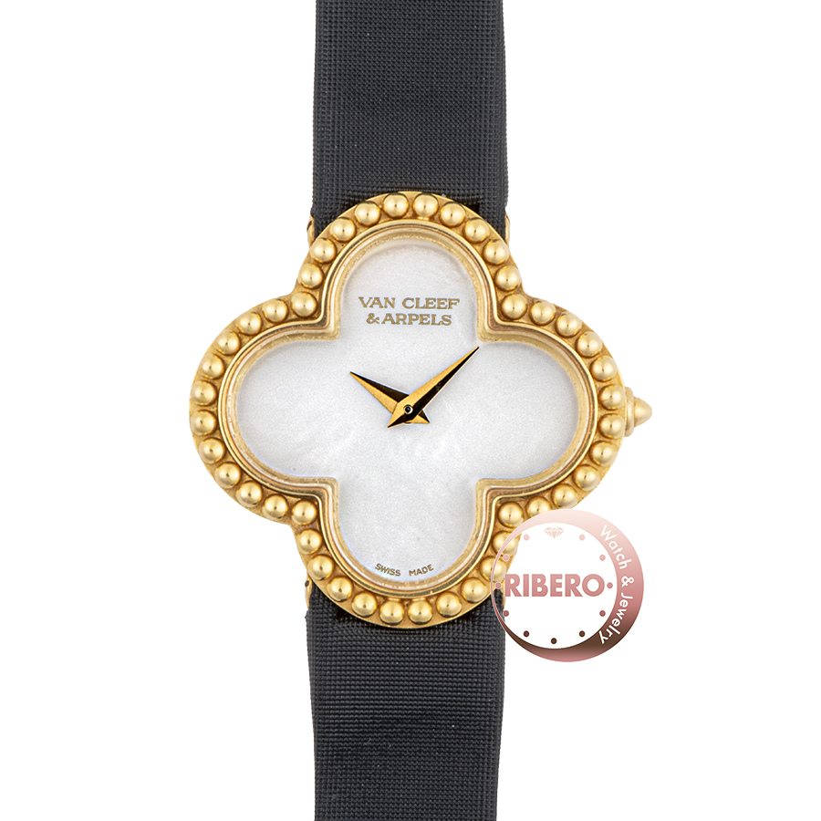 ヴァンクリーフ＆アーペル アルハンブラ スモール VCARD22000 136574