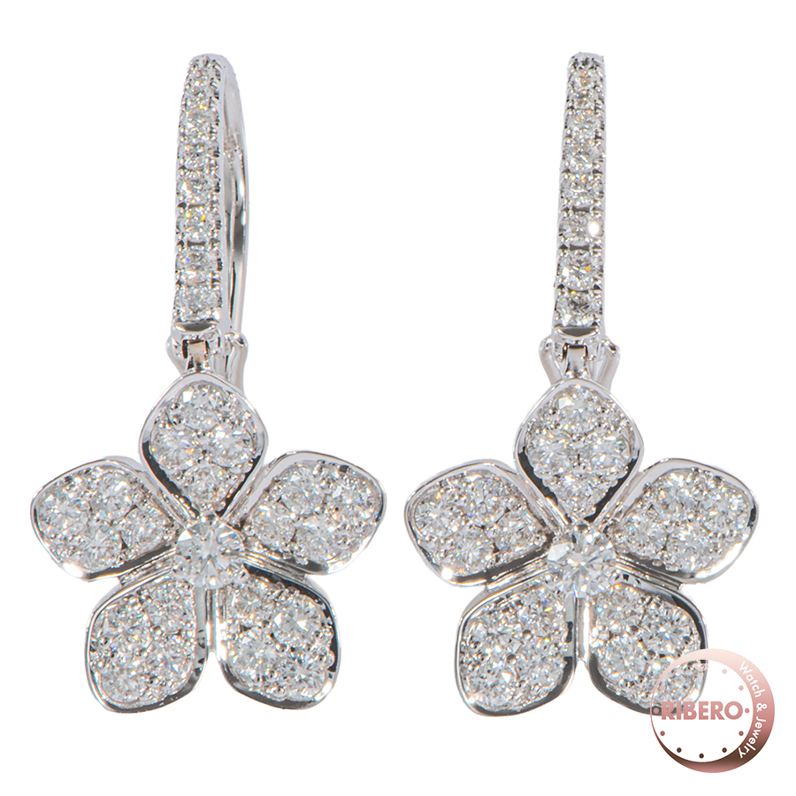 グラフ ワイルドフラワー パヴェダイヤモンド イヤリング ピアス